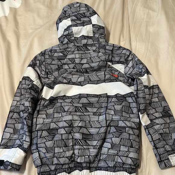 Girl ski jacket - Picture 9 of 9